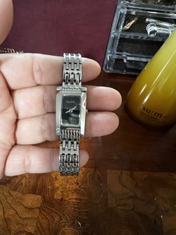 Gucci lady watch
