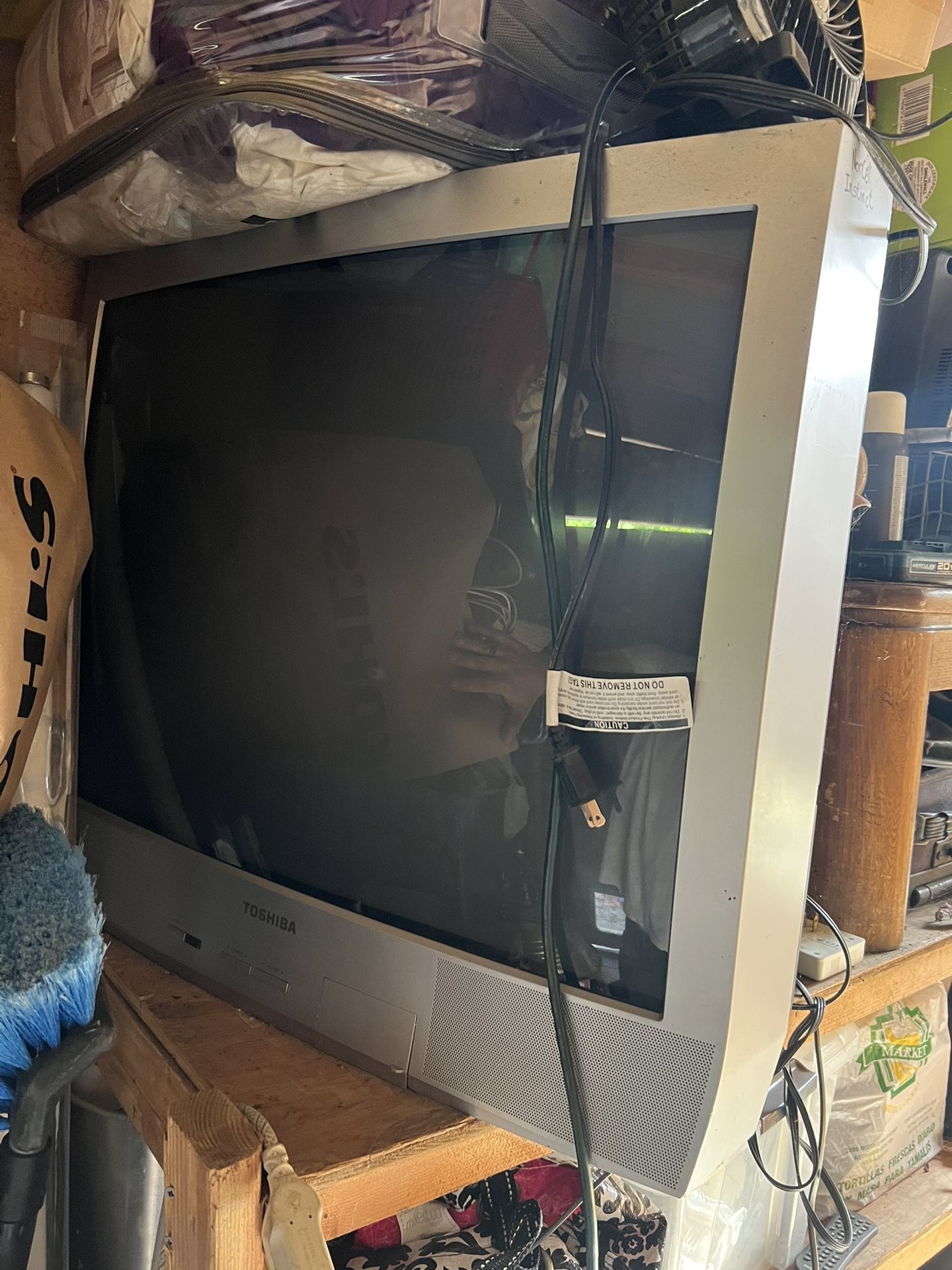 Toshiba CRT TV Box Television
