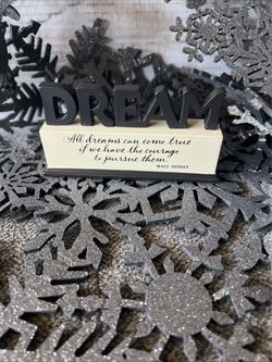 Disney Hallmark ‘All Dreams Can Come True…’ 5X2.5X1” Desk Sign W/Price Sticker