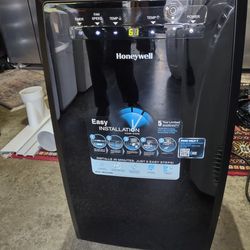 Honeywell 10000 BTU Portable Air Conditioner 