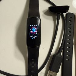 Fitbit Luxe