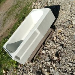 Bathtub
