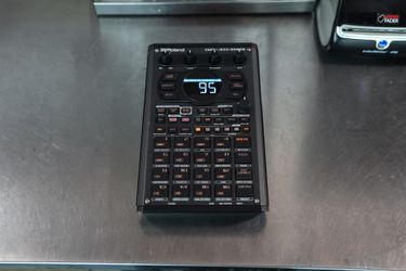ROLAND SP-404MKII SAMPLER, EFFECTS, DRUM MACHINE FOR SALE!