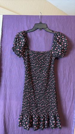 Cute body hugging midi dress