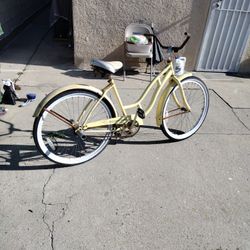 Schwinn Old School Yellow Bike