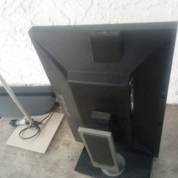 Dell Model #001680 Desktop Screen 