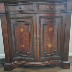 Accent Cabinet
