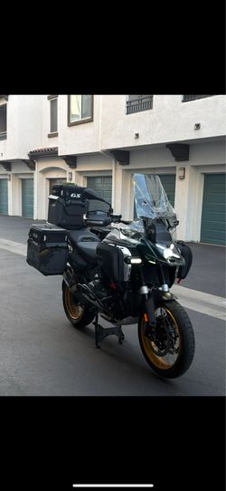2025 R1300GSA Option 719