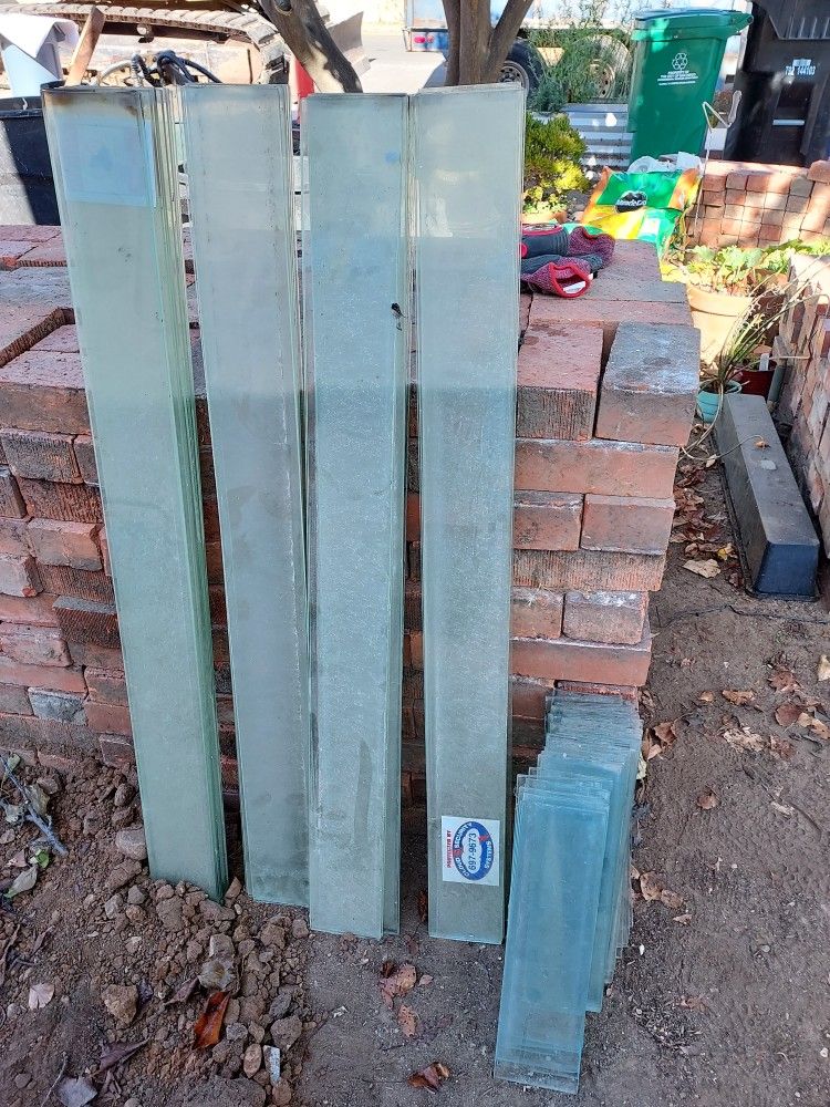 Jalousie Window Glass for Sale in San Diego, CA OfferUp