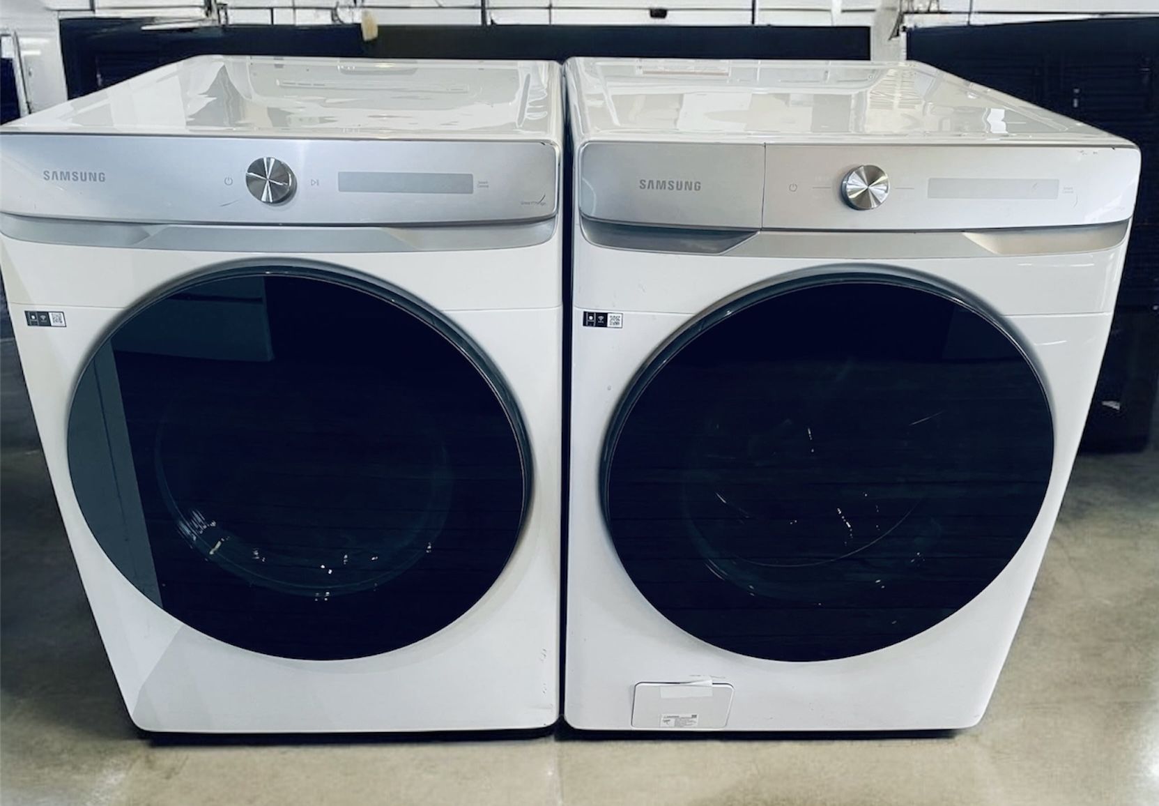Samsung Front Load Washer Dryer Set w/Hoses + 30 Day Warranty (Delivery & Setup Available)