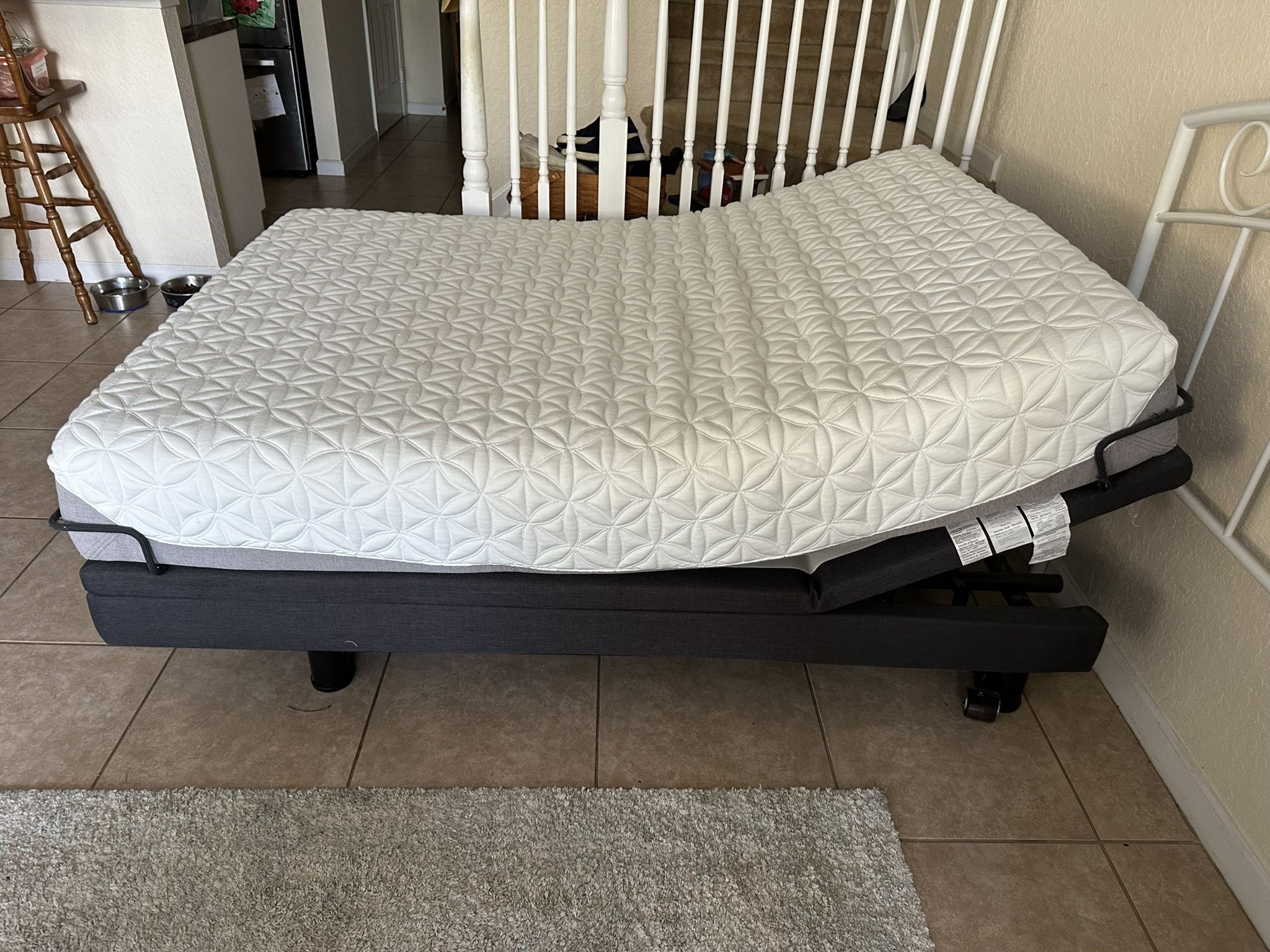 TEMPUR-PEDIC MOTORIZED BED