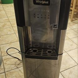 Water Dispenser 
