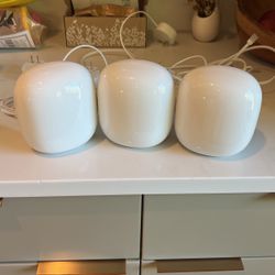 Google Nest WiFi Pro 3x