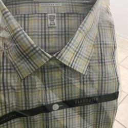 Van Heusen buttoned down shirt 34/35