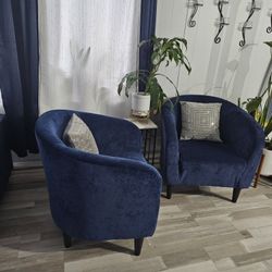 Velvet Barrel Chair