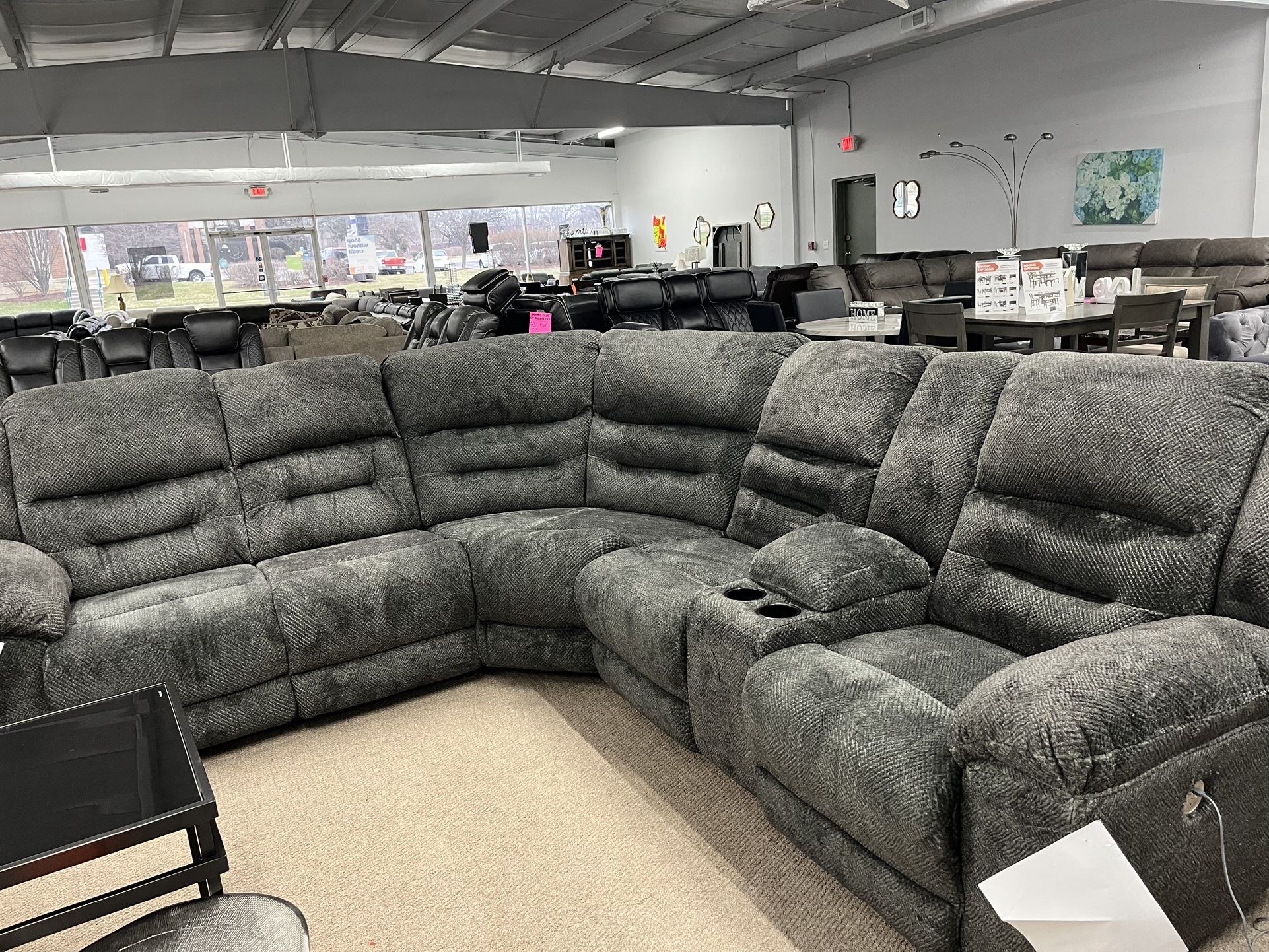 Power Recliner Sectional With 3 Recliner And USB Port