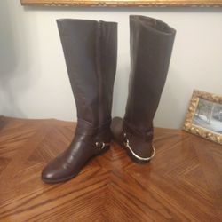 Cute (Sturup) Brown Boots