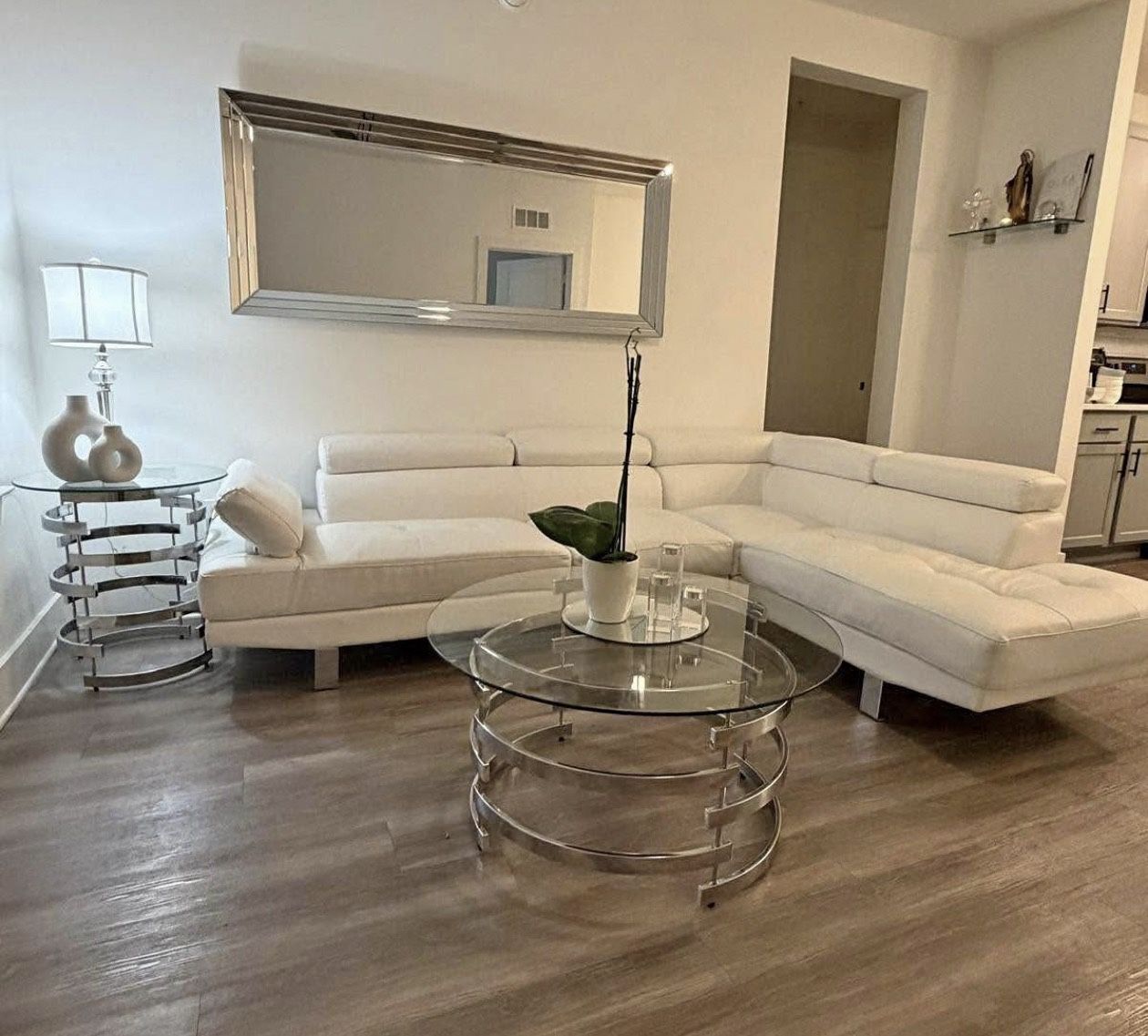 WHITE LEATHER SECTIONAL 😍🤍😍🤍
