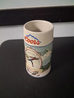 VINTAGE COORS ROCKY MOUNTAINS SEIRES CLEAN