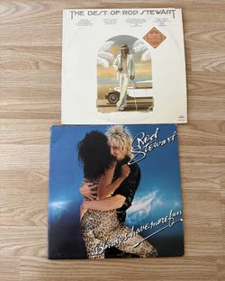 Lot of 2 Rod Stewart LP Albums original 1970s. Very good plus condition.