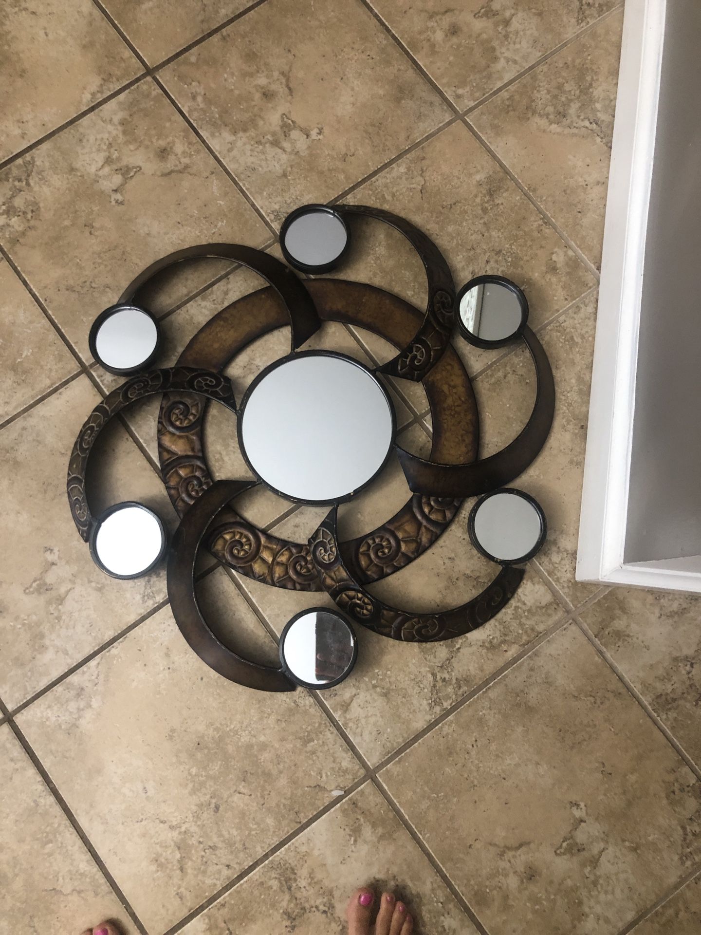 Mirror decor