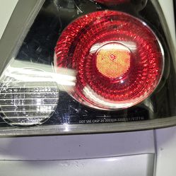 06 nissan altima rear brake lights