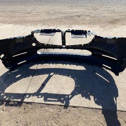 2020 2021 2023 Mazda CX30 front bumper / Defensa Delantera