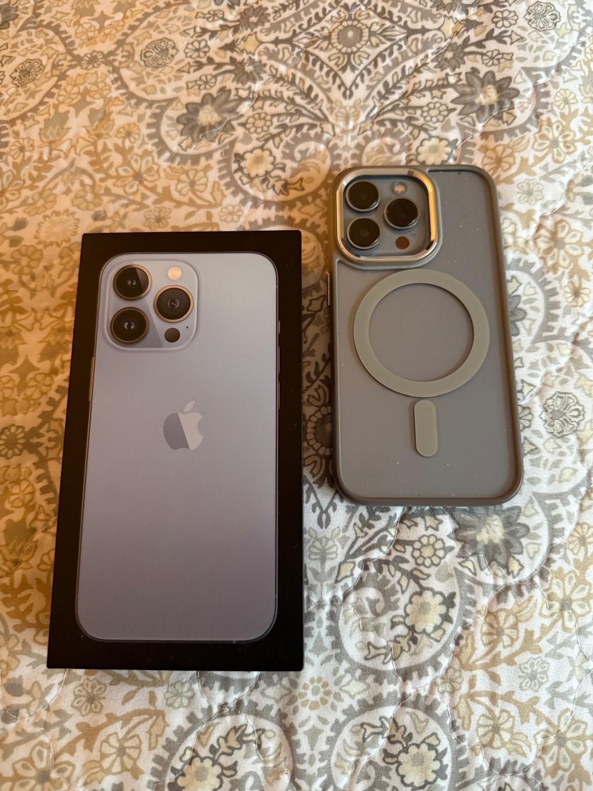 iPhone 13 Pro Unlocked 