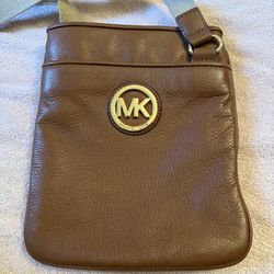 Small Michael Kors Crossbody Bag