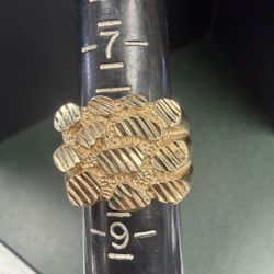 10k Nugget Ring