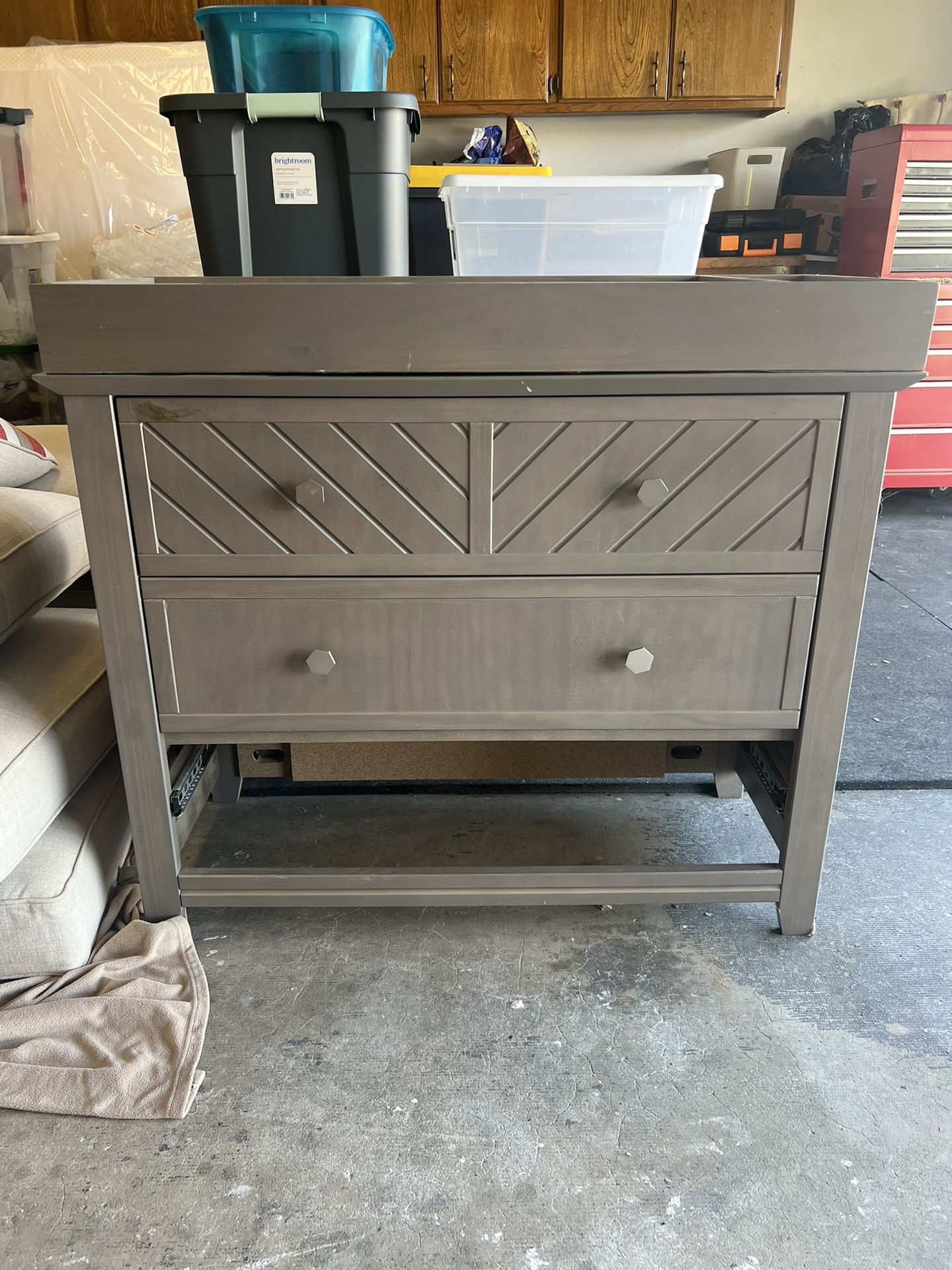 Used Baby Dresser/changing Table