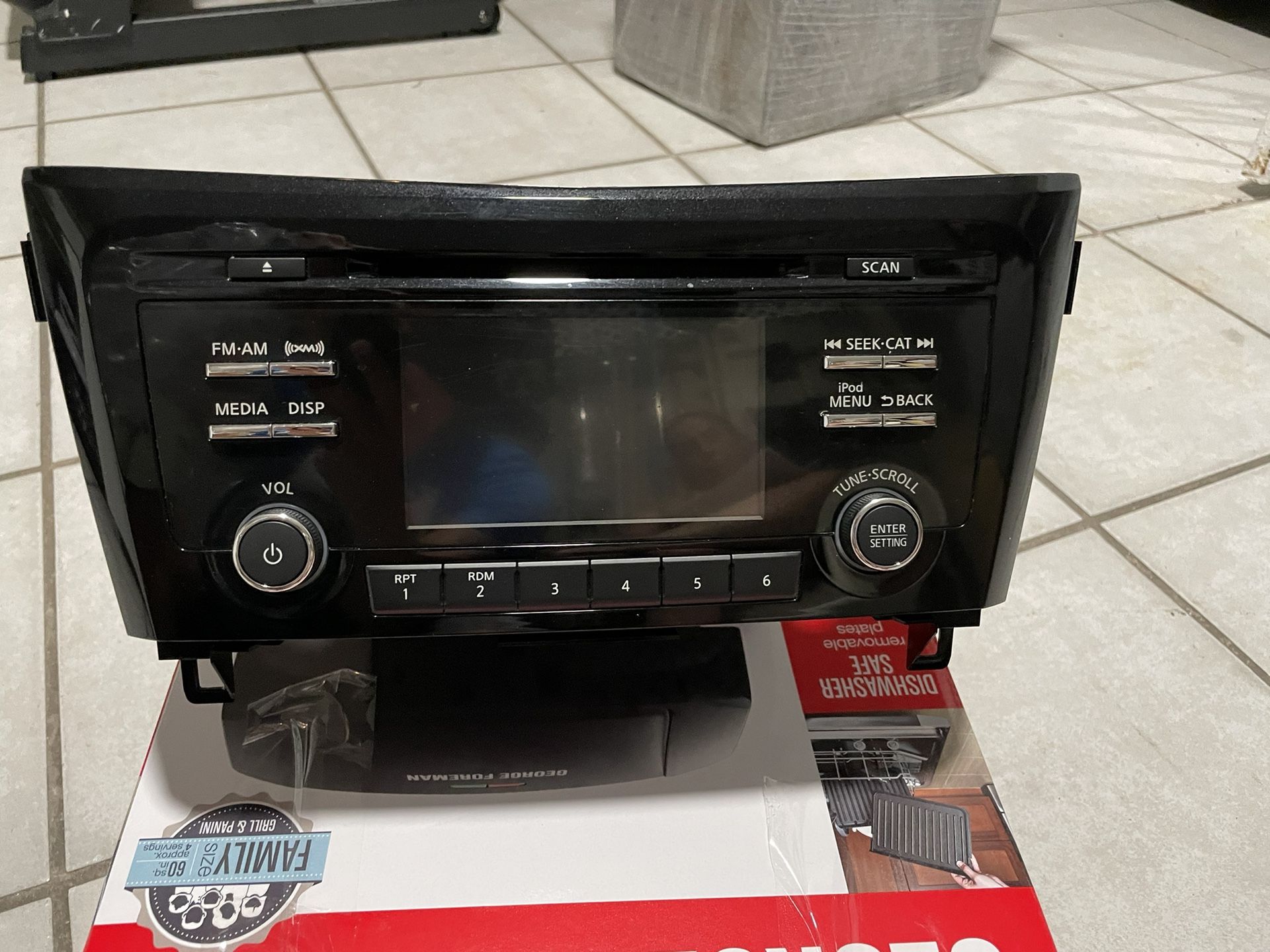 Radio Nissan Rogue 