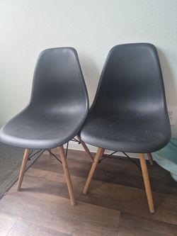 Set of 2 Eames-Style Side Chairs
