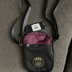 Jordan Retro Paris Side bag $25