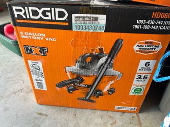 Shop vac (wet/dry vac)