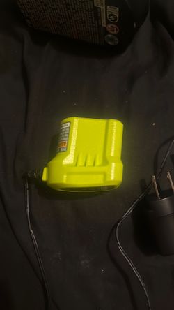 Ryobi P119 18V ONE battery charger