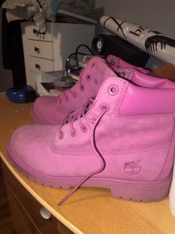 Pink Timberlands