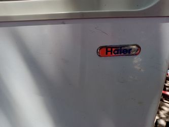 Mini refrigerator and freezer