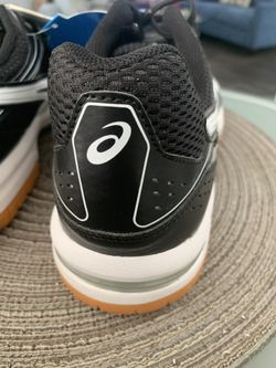 Vendo Zapatos Para Jugar Volleyball Talla 11.5 for Sale in