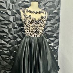 Beautiful Prom Dress XS
