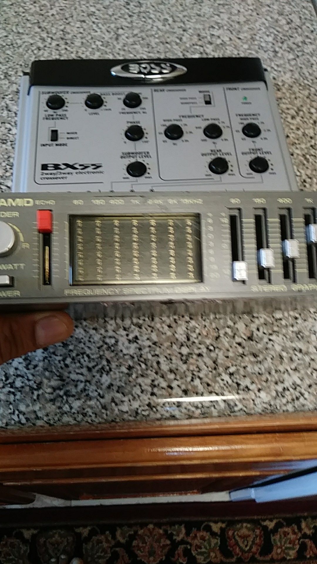 Pyramid se708 echo equalizer