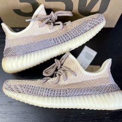 Yeezy 350 V2 “Ash Pearl” Size 8