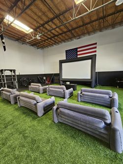 Inflatable Screen / Movie Night (READ DESCRIPTION)