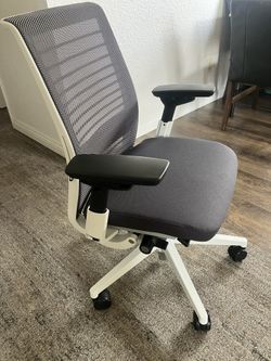 Steelcase Think Chair