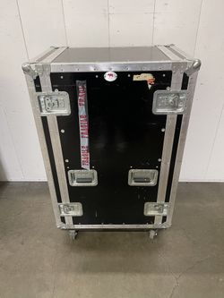 ROAD CASE