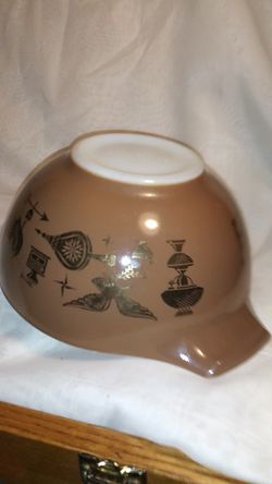 PYREX MADE IN THE USA OVENWARE Vintage PYrex Bowl 4.42" 1 1/2 QUART