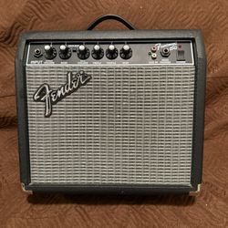 Fender Frontman 15G