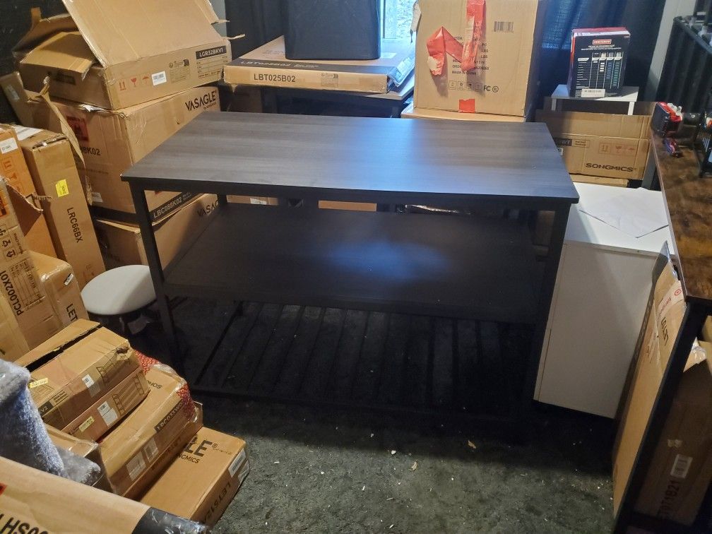 Kitchen Island With 3 Shelves