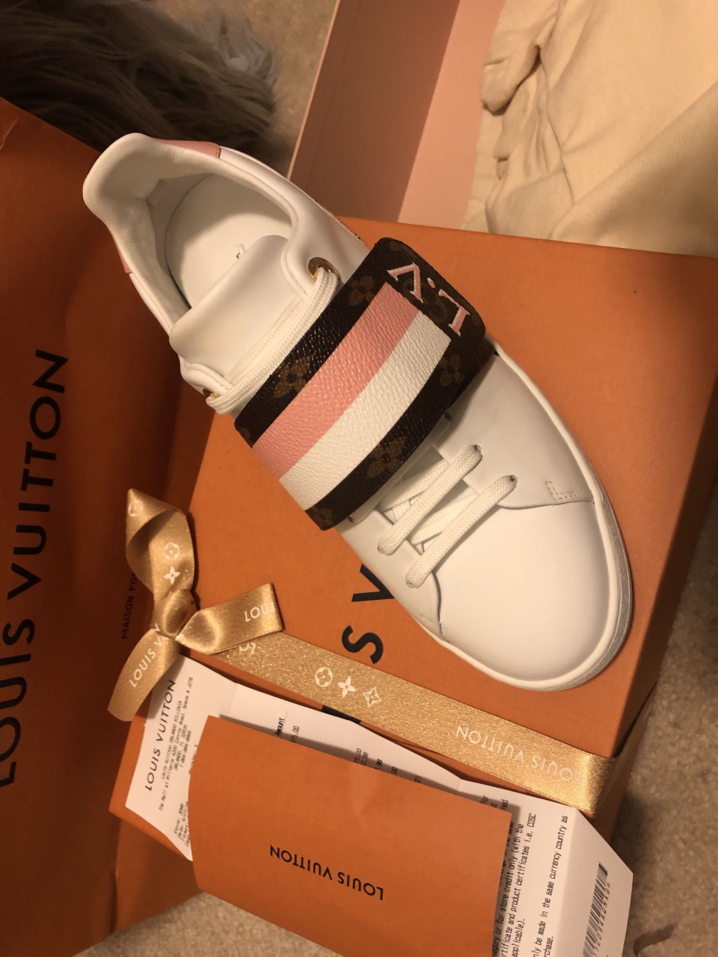 Louis Vuitton Frontrow Sneaker Women 38 for Sale in Miami, FL