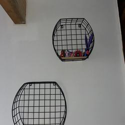 Wall Shelves 